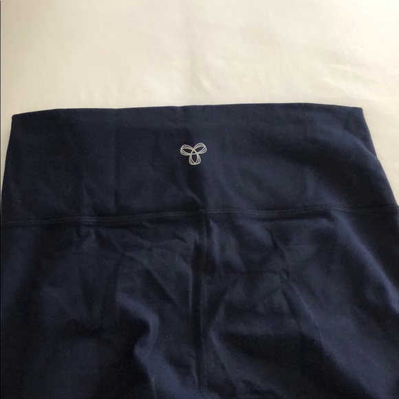 Artzia TNA workout leggings - Picture 2 of 3